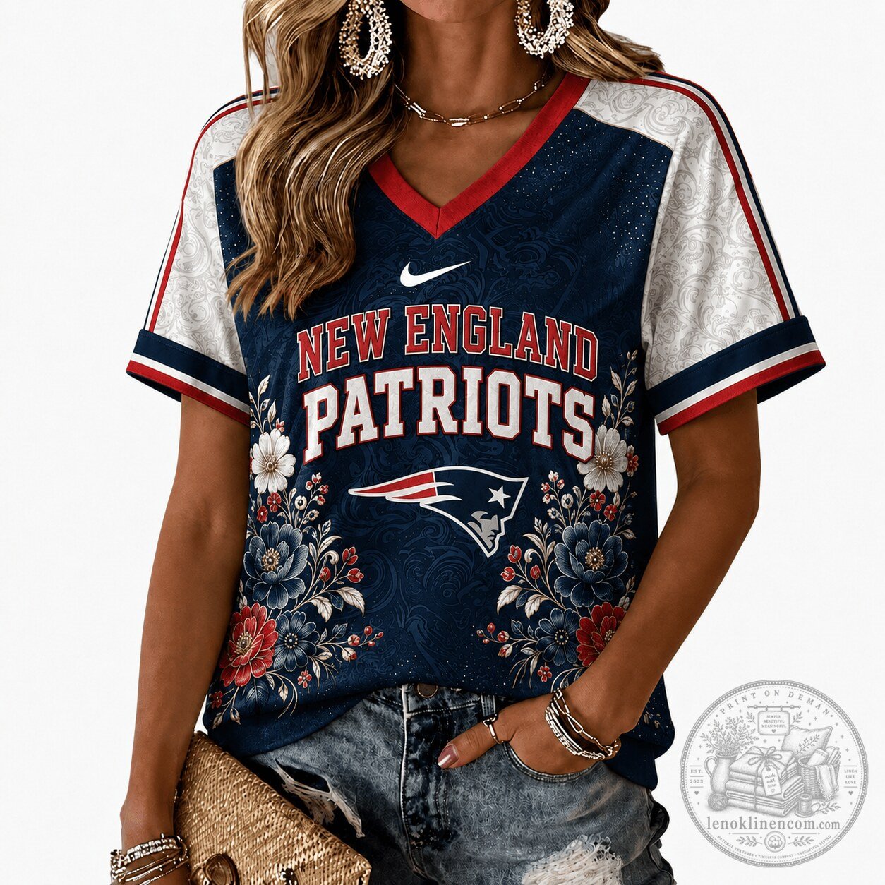 New England Patriots | Premium NFL Vintage Floral V-Neck TD 1 New England Patriots | Premium NFL Vintage Floral V-Neck TD