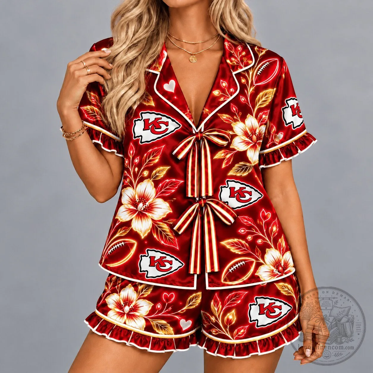 Kansas City Chiefs Tropical Floral Print Pajama Set for Women